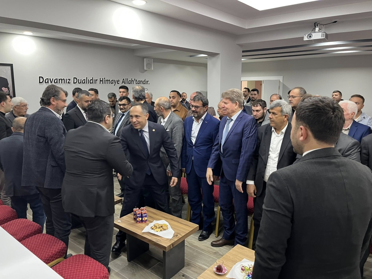 MHP Karaman’da Bayramlaşma Programı Yoğun Katılımla Gerçekleşti