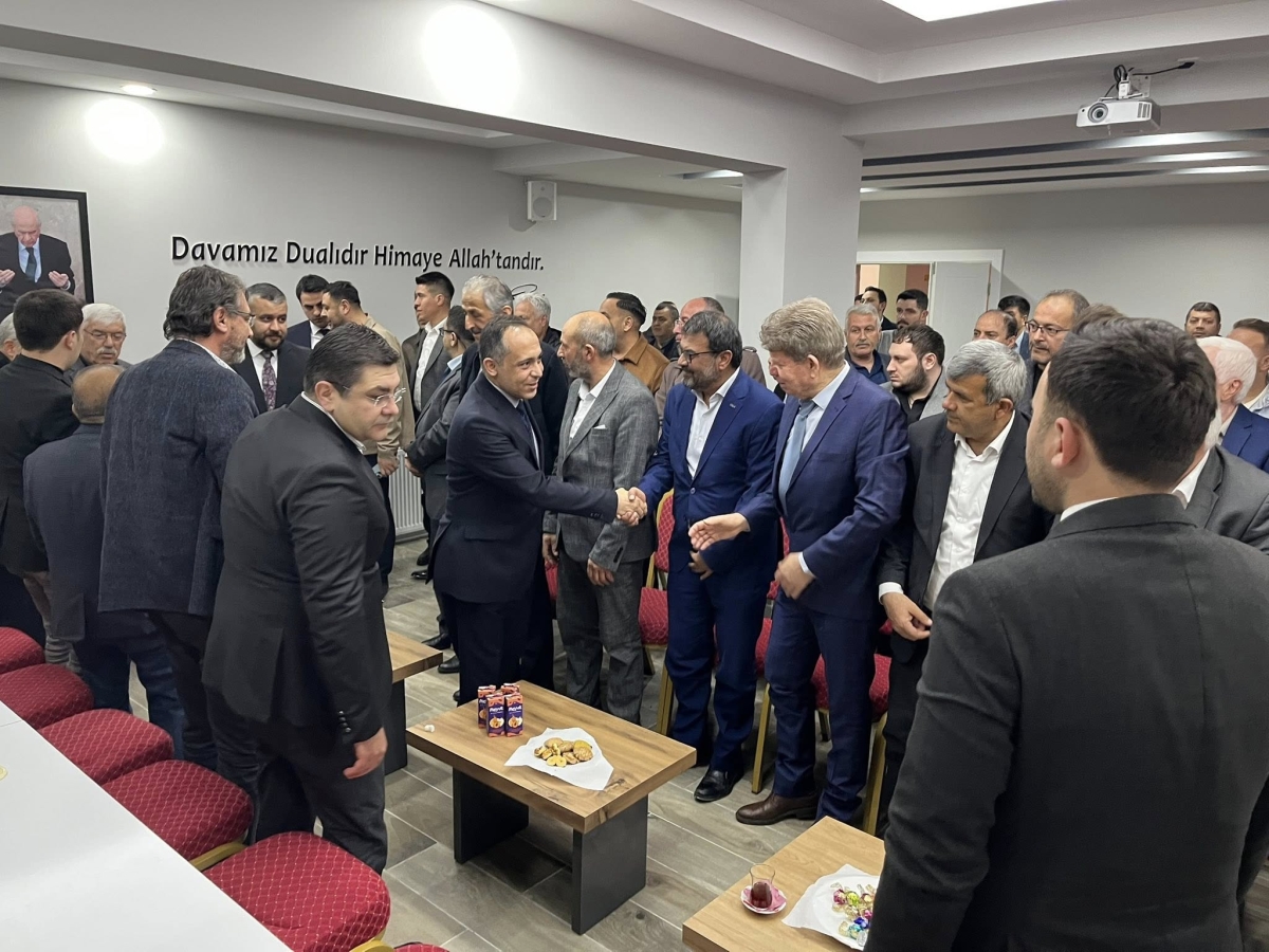 MHP Karaman’da Bayramlaşma Programı Yoğun Katılımla Gerçekleşti