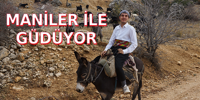 18 yaşındaki Yusuf söylediği manilerle ilgi odağı oldu